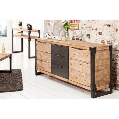 Masywna komoda Factory w stylu industrialnym