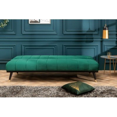 Welurowa sofa z funkcją spania