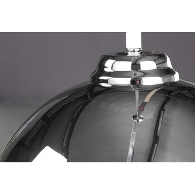 chromowana wisząca lampa do salonu 