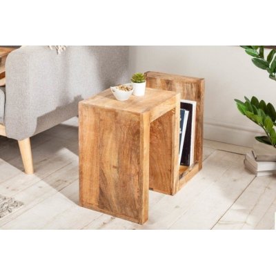 Designerski stolik drewniany