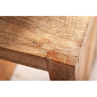 Designerski stolik drewniany