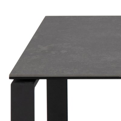 Komplet dwóch ceramicznych ław