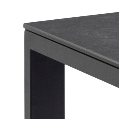 Czarny ceramiczny stół Tradi do salonu