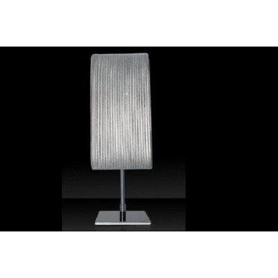 lampa stołowa wykonana z lateksu 