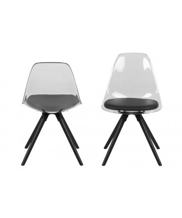 Przeźroczyste krzesła akrylowe ideale do małych powierzchni
