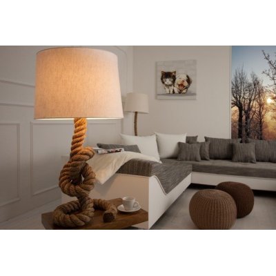 designerska lampa stołowa dla fanatyków nietypowych dodatków 