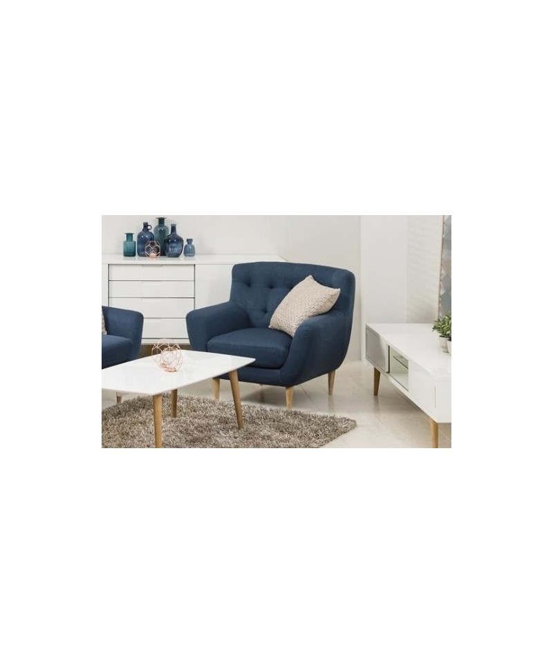 Fotel Waldi niebieski z drewnianymi nogami w stylu skandynawskim