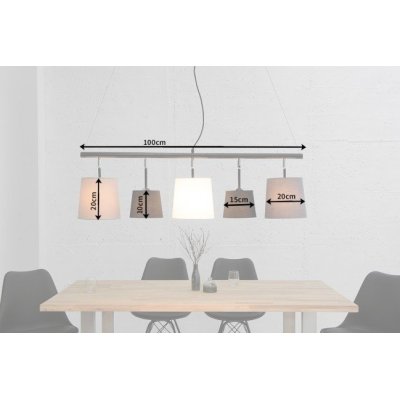 designerska lampa nad stół