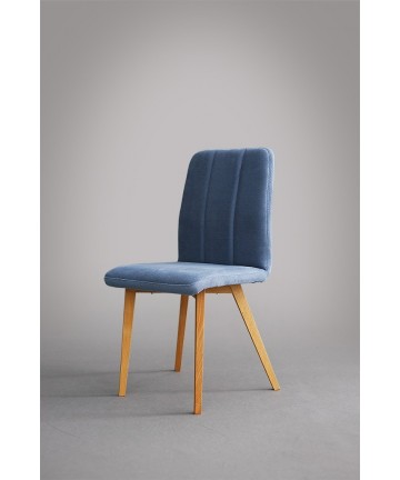 Dębowe krzesło tapicerowane