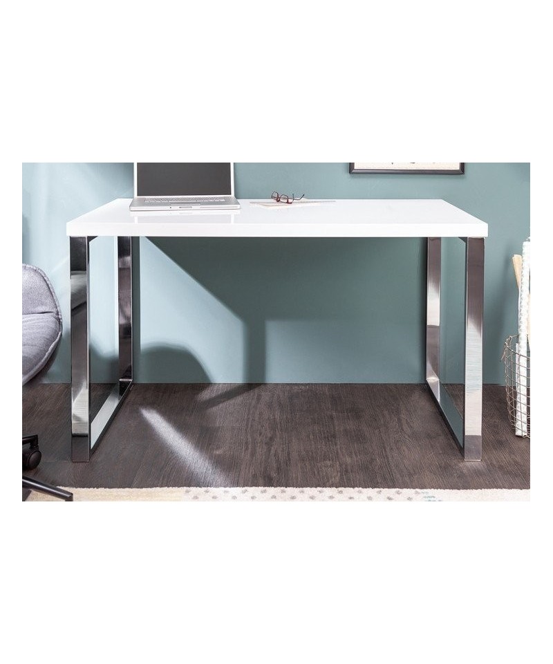 ponadczasowe biurko w białym kolorze które zachwyci Cię swoją minimalistyczną formą 