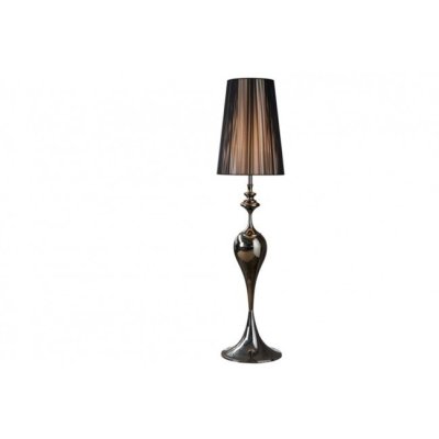 nietypowa lampa podłogowa z interesująca podstawą
