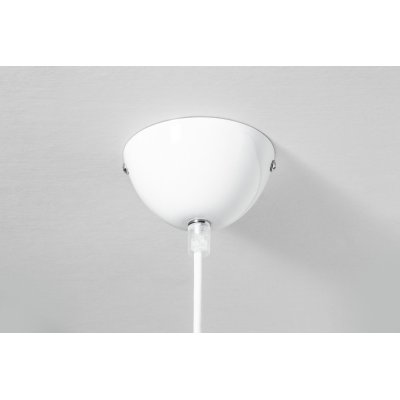designerska lampa wisząca nad stół 