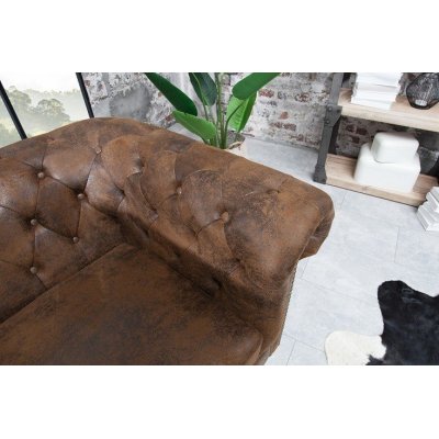 Fotel Luxury Chesterfield Brązowy z guzikami styl klasyczny